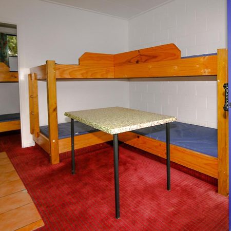 New Plymouth Top 10 Holiday Park Hotel Room photo